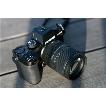 Objectif hybride Sigma 18-50mm f/2.8 DC DN Contemporary noir pour Fuji X