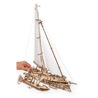 Ugears Maquette en bois du Trimaran Merihobus