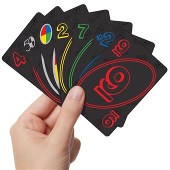 Mattel Games Uno HPY61 Édition platine Jeu de cartes à collectionner de première qualité pour soirées en famille, soirées de jeu, voyages, camping et fêtes
