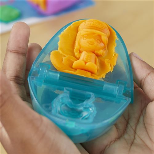 Play-Doh Mon Avion Des Découvertes – Coffret Créatif Avec Tapis D’activité, 4 Pâtes Et 3 Outils, Dès 3 Ans