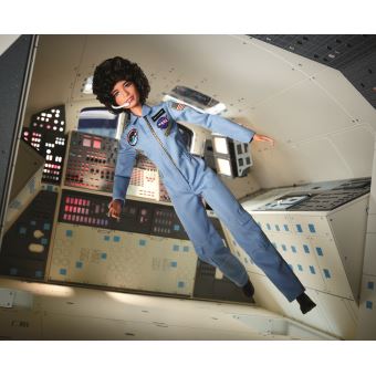 Poupée Barbie Inspiring women Sally Ride