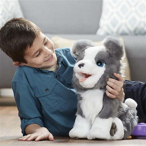 Peluche Interactive Furreal Ricky Le Petit Chien Très Malin
