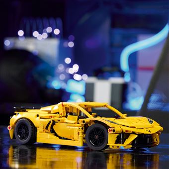 LEGO-Technic-42205-Chevrolet-