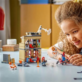 LEGO® Super Mario™ 72043 Mario Kart™ – LEGO® Mario™ interactif et kart standard