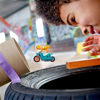 LEGO® City 60310 La moto de cascade du Poulet