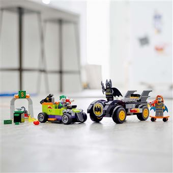 LEGO® DC Batman™ 76180 Batman™ contre le Joker™ Course-Poursuite en Batmobile