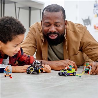 LEGO® DC Batman™ 76180 Batman™ contre le Joker™ Course-Poursuite en Batmobile