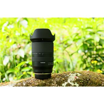 Objectif hybride Tamron 17-70mm F/2.8 Di III-A VC RXD noir pour Fujifilm X