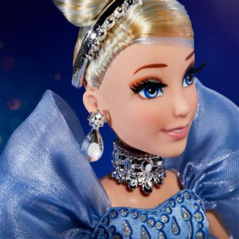 Poupée Disney Princesses Style Series Cinderella Holiday