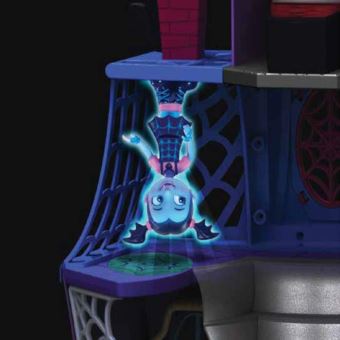 Playset Giochi Preziosi Auberge à cauchemars avec 2 figurines