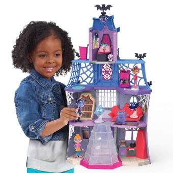 Playset Giochi Preziosi Auberge à cauchemars avec 2 figurines