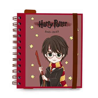 320 pages Dimensions 14,2 x 19,3 cm daté septembre 22/juin 23 Harry Potter Agenda scolaire rembourré avec sticker Agenda scolaire Wizarding World Couverture Gryffindor / Griffondor 