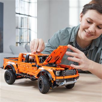 LEGO® Technic™ 42126 Ford F-150 Raptor