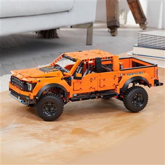 LEGO® Technic™ 42126 Ford F-150 Raptor