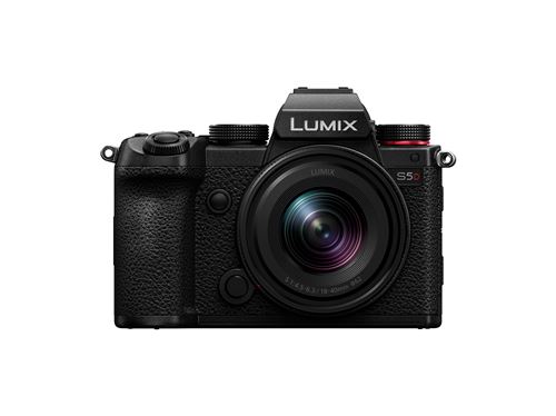 Appareil photo Hybride Plein Format Panasonic Lumix S5D Noir + optique 18-40 f 4.5-6,3