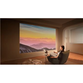 Le MoGo 3 Pro est un videoprojecteur portable qui allie compacite et performance. Il offre des videos Full HD, une luminosite de 450 lumens, et un support reglable integre. Le pied de sol contient une batterie qui offre jusqu''a 2h30 d''autonomie.