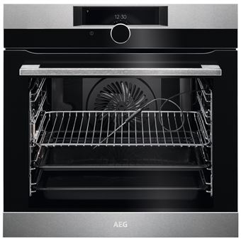 Chaleur tournante pulsée - Pyrolyse - Classe defficacité énergétique*:A++ - Volume utile cavité (L):71 - Connexion :Wi-FiWi-Fi - Préconisation de température - Sonde de cuisson intégrée - Fonction préchauffage rapide - Préconisation de Pyrolys