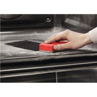 Chaleur tournante pulsée - Pyrolyse - Classe defficacité énergétique*:A++ - Volume utile cavité (L):71 - Connexion :Wi-FiWi-Fi - Préconisation de température - Sonde de cuisson intégrée - Fonction préchauffage rapide - Préconisation de Pyrolys