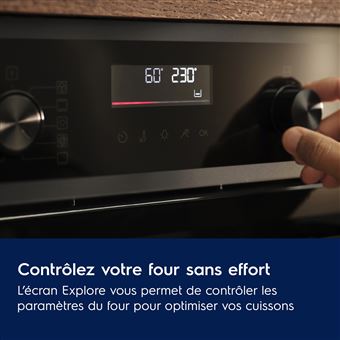 Four encastrable Electrolux EOC6P67Z2 Noir