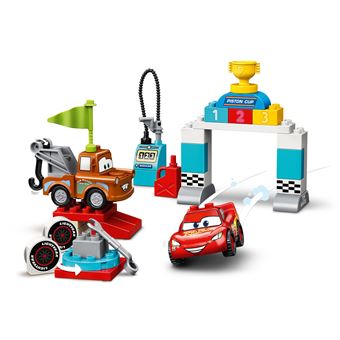 LEGO® DUPLO® Disney Cars™ 10924 Le jour de course de Flash McQueen