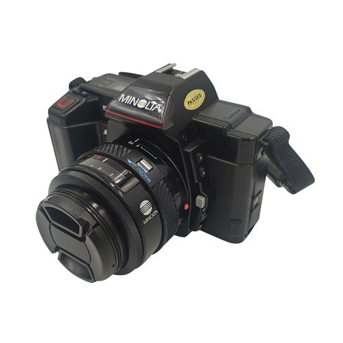 Appareil Photo Minolta 5000 AF Avec Zoom Sigma Et Flash – Argentique 35 Mm (occasion)