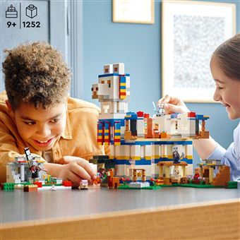 LEGO® Minecraft 21188 Le Village Lama