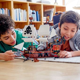 LEGO Creator 31109 - Bateau pirate