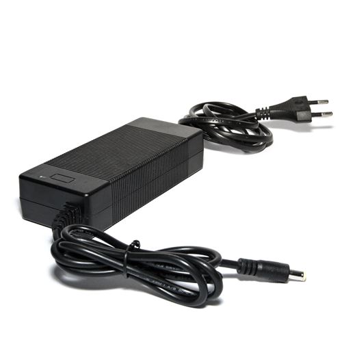 Chargeur 42v / 1.5ah Pour Trottinette Electrique Wheelyoo X7.5 / X9 Chargeur 42v / 1.5ah Pour Trottinette Electrique Wheelyoo X7.5 / X9