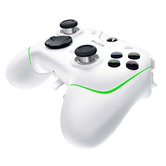 Manette filaire Razer Wolverine V2 Chroma Blanc pour Xbox Series