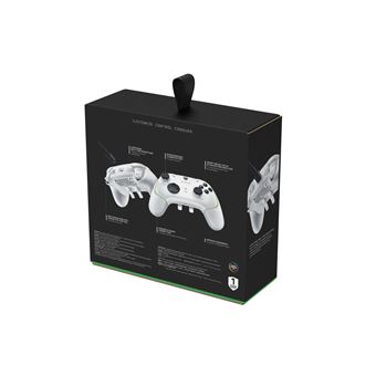 Manette filaire Razer Wolverine V2 Chroma Blanc pour Xbox Series