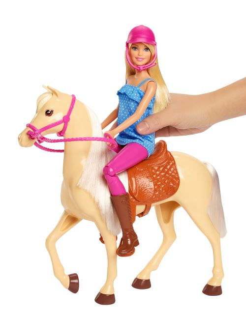 barbie et son poney