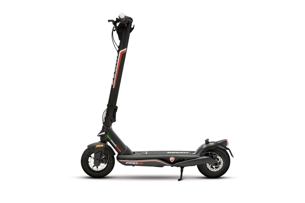 Garde-boue Arrière Pour Trottinette Ducat Pro II : étanche Et Léger