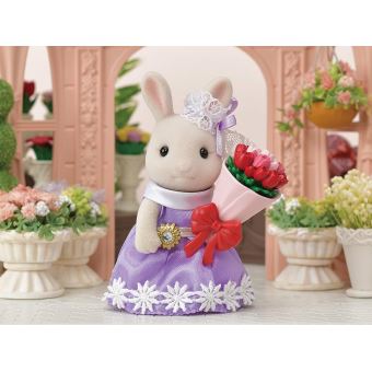 Figurine Sylvanian Families La grande sœur lapin crème