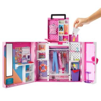 Poupée Barbie et son méga dressing