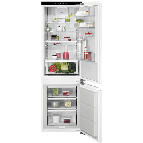 Réfrigérateur congélateur en bas encastrable AEG Série 7000 TSC7M181EC 244