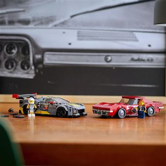 LEGO® Speed Champions 76903 Chevrolet Corvette C8.R Race Car et 1968 Chevrolet Corvette