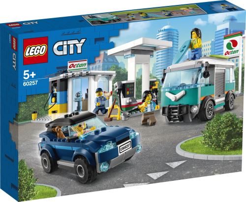 Lego City Turbo Wheels, La Station-Service, Set De Construction Avec 4X4, Camping-Car Et Planches De Surf, Voitures-Jouets Pour Enfants, 208 Pièces, 60257