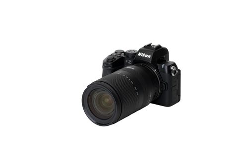 Objectif zoom Tamron. 18-300mm F/3.5-6.3 Di III-A VC VXD