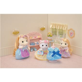 Playset Sylvanian Families La fille chat persan et sa panoplie de princesse