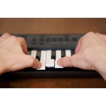 Clavier portable et créatif Yamaha 37 mini-touches PSS-A50 Noir