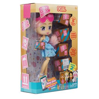 Poupée Kiki Boxy Girls avec 4 colis Modèle Aléatoire