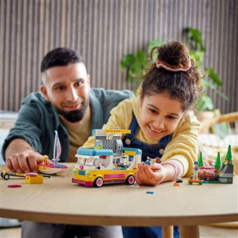 LEGO® Friends 41681 Le camping-car et le voilier de la forêt