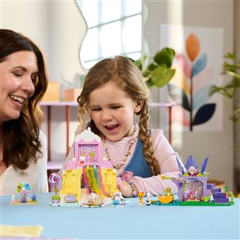 LEGO® Gabby's Dollhouse 11205 La montagne de friandises et le jardin de Fée Minette