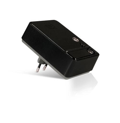 Amplificateur de signal pour antenne TV 1 sortie One for all Noir