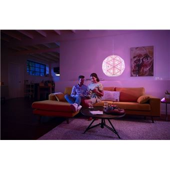 Philips Hue :  brade les packs, ampoules et accessoires pour la  rentrée ?