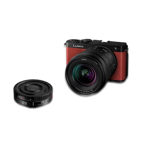 Pack Appareil photo hybride Panasonic Lumix S9 Rouge + 20-60mm + 26mm