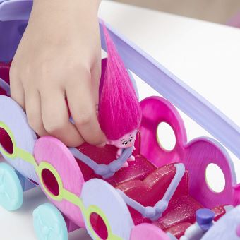 Playset Hasbro Chenibus et figurines Trolls Nuage Man et Poppy