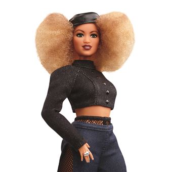 Poupée Barbie Mignonne Tenue De Peau Noire Fond D'écran Rose | Photo