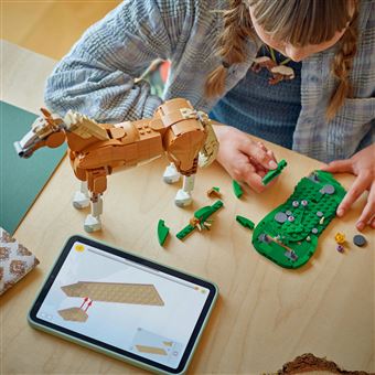 LEGO® Creator 3-en-1 31166 Le beau cheval