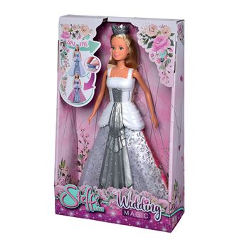 Poupee mannequin Steffi dans une robe magique : en tournant sa couronne, la robe change de couleur ! Passant d''une mariee a une princesse.